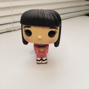 2021 It's a Small World " Japan" Funko Pop Girl Wearing Pink Kimono Vinyl Figure
